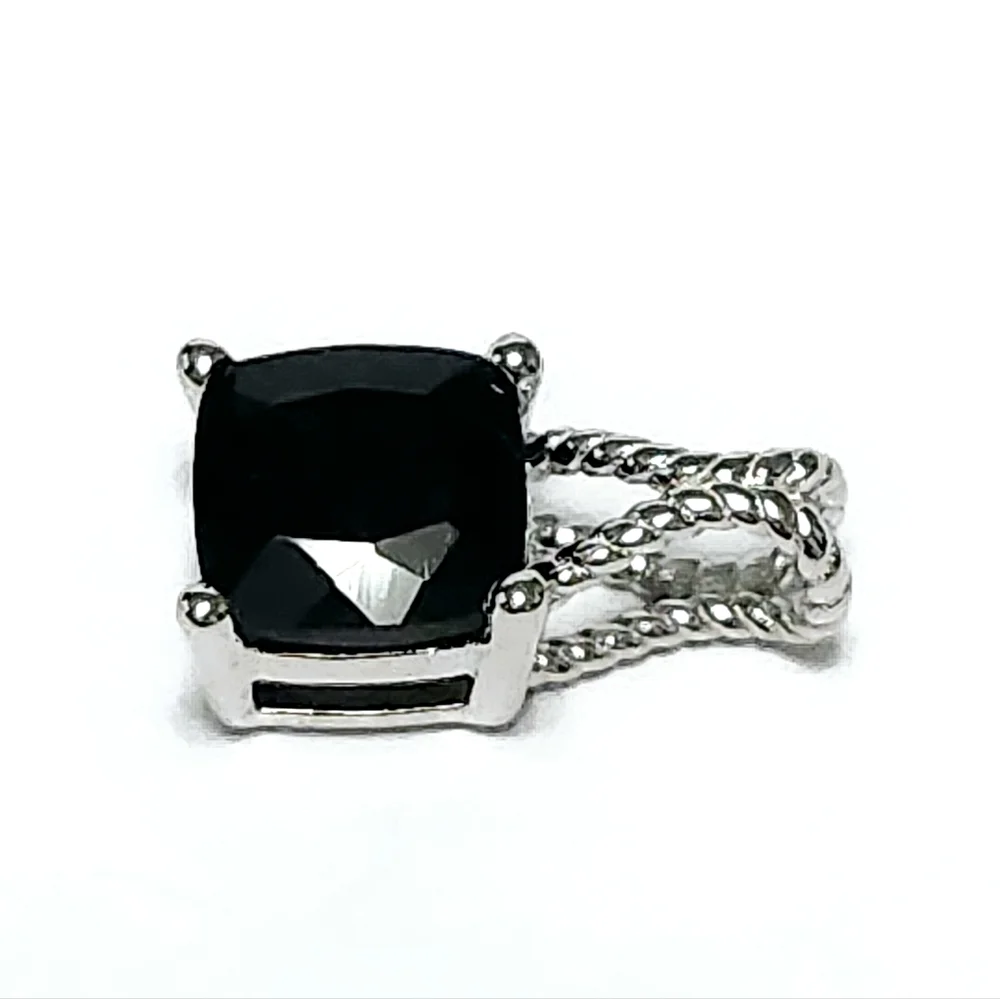 1.00 ct Topaz cushion Silver Pendant - Picture 11 of 11